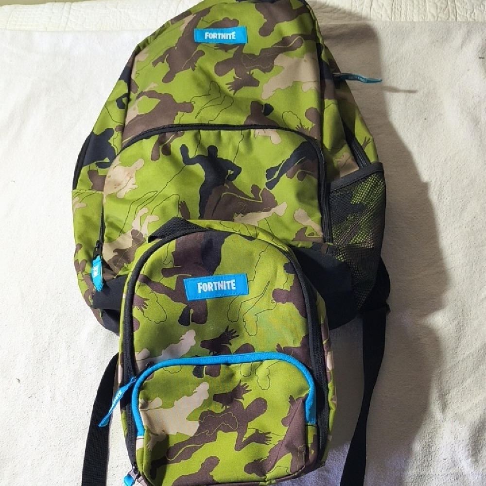 Fortnite Camouflage Kids Backpack Set